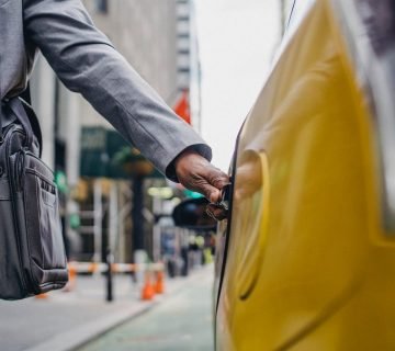 De 10 handigste accessoires voor in de auto